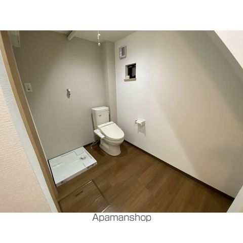 アースクエイク豊IIの内装写真
