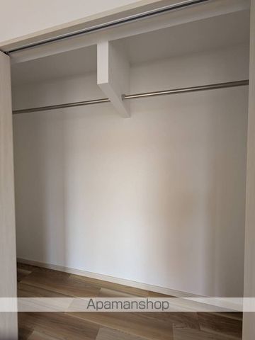 フォーバス Iの内装写真