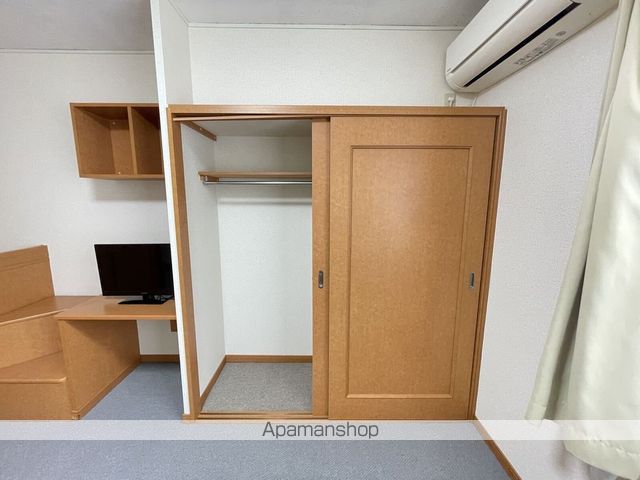 レオパレスフラワーヒル花山の内装写真