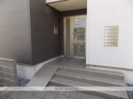 サンクラート[1LDK/42.24m2]のエントランス2