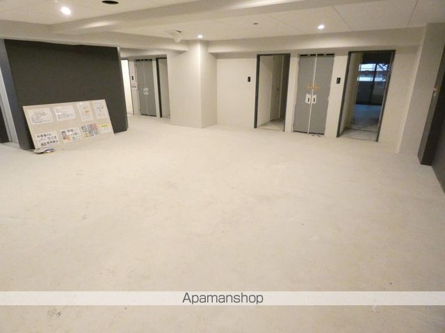 セレニテ中崎町リアンの内装写真