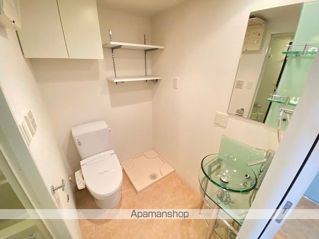 TLRレジデンス高井田の内装写真