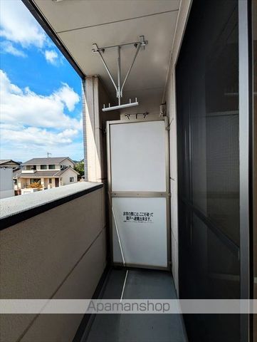 倉敷市 2階建 築9年の内装写真