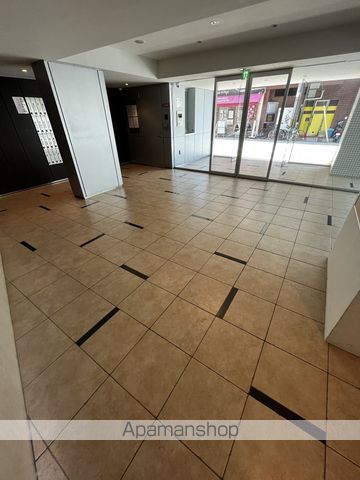 エスリード福島駅前第2の玄関写真