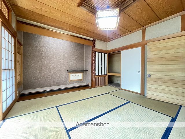 函館本線 桔梗駅 徒歩14分 2階建 築51年の内装写真