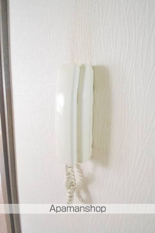 スペースシャトル2番館の内装写真