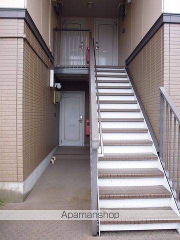 ヴェルディ有楽の玄関写真