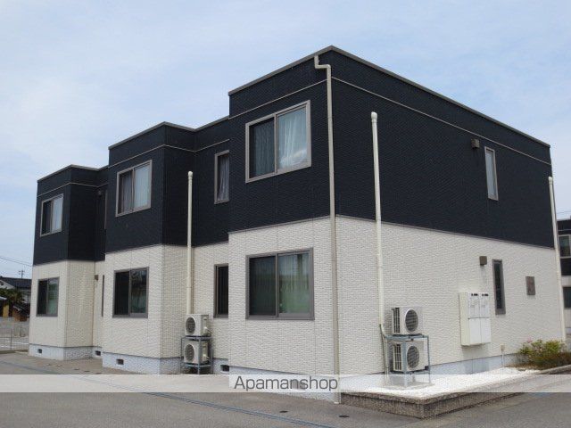 アジュール小杉Aの外観写真