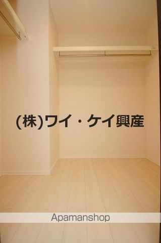 セゾン セレーナの内装写真