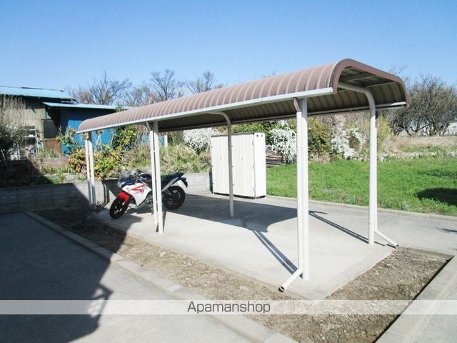 レオパレス築地の外観写真