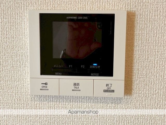 DーRESENAKJの内装写真