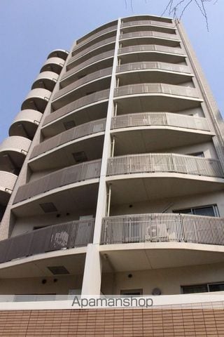 コンフォリア新中野IIの外観写真