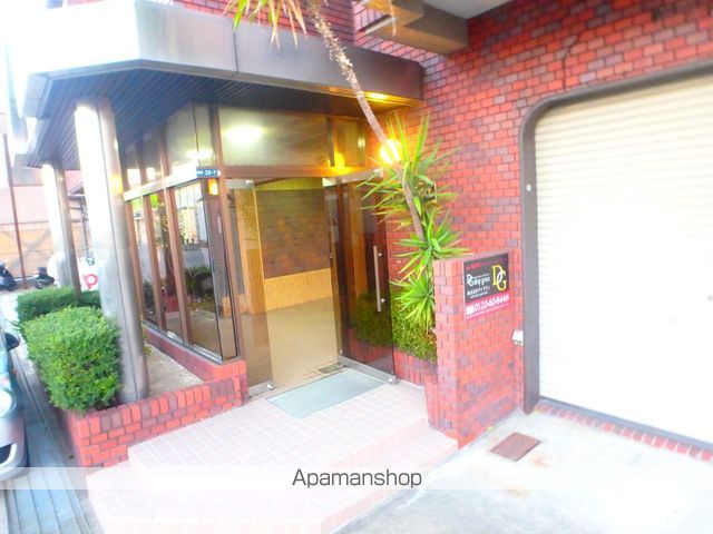 ホワイエ・アンノマエの玄関写真