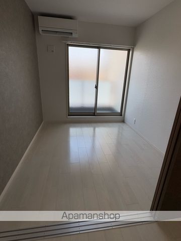 NEWカーサの内装写真