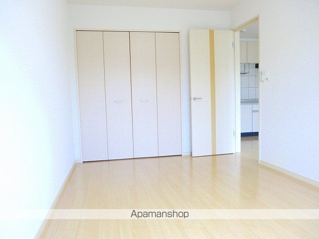 プラタナスの内装写真