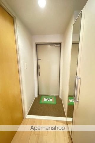 グリンデルヴァルトの内装写真