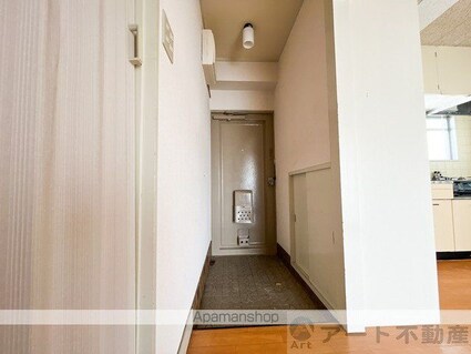 ＤＡＫマンション山越[3LDK/72.86m2]の玄関