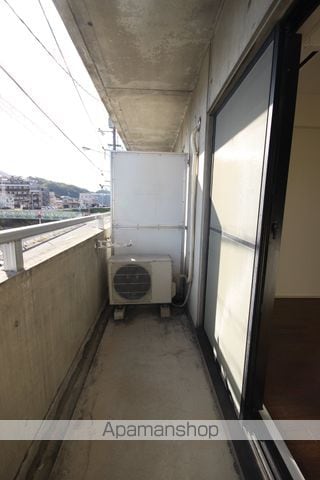 バザレビルの内装写真
