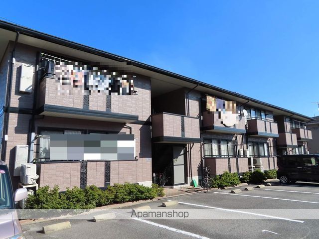 バームクーヘンB棟の外観写真