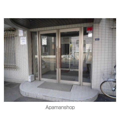サンクレスト円山の玄関写真
