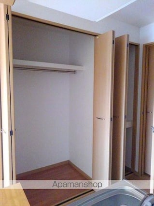サンフォレスタ上道[1R/36.75m2]の収納