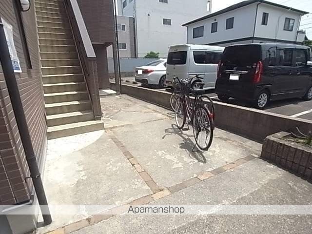 シャトー道徳の玄関写真