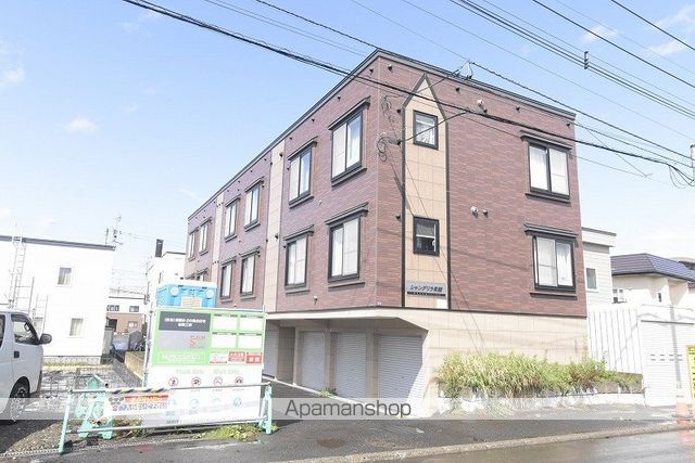 シャングリラ美園の外観写真