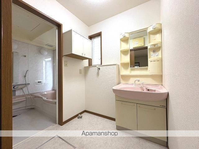 岸和田市 2階建 築23年の内装写真