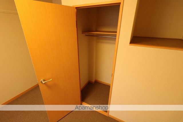 レオパレス庄五郎 弐番館の内装写真