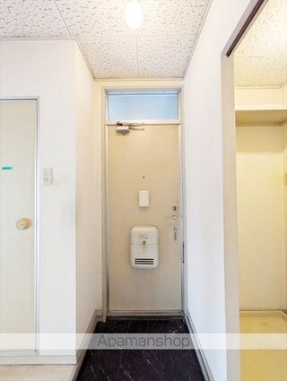 プレジール８８[2DK/46.09m2]の玄関