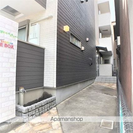 Ｎｅｉｇｅ[1LDK/30.11m2]の周辺2