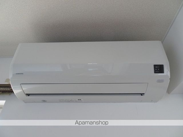 シャントゥール城南の内装写真