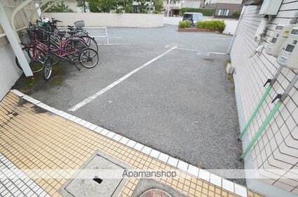 岡山県倉敷市川入[2DK/40m2]の駐車場3