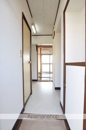 サンハイツ大江田[1K/18m2]の玄関