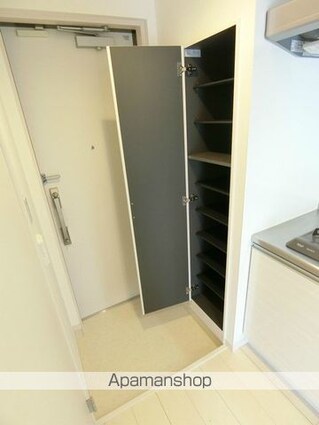 リブリ・リア[1K/26.91m2]の玄関