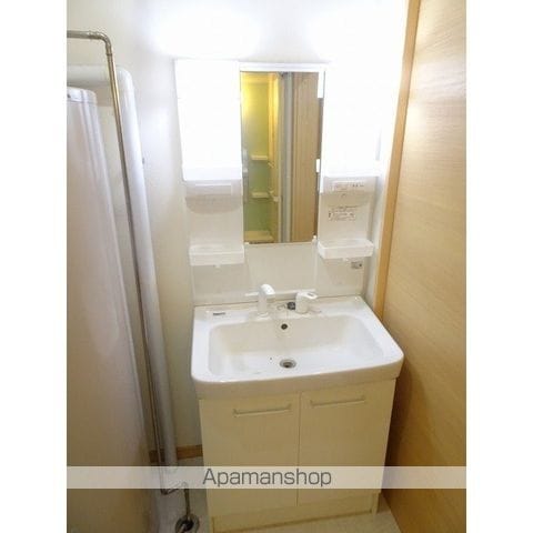 北見市 2階建 築12年の内装写真