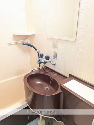 新森サンマンション[1R/13m2]の洗面所