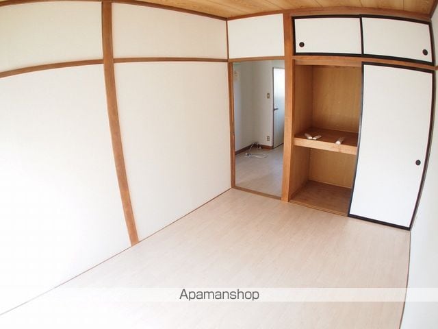 宮の前スカイハイツの内装写真