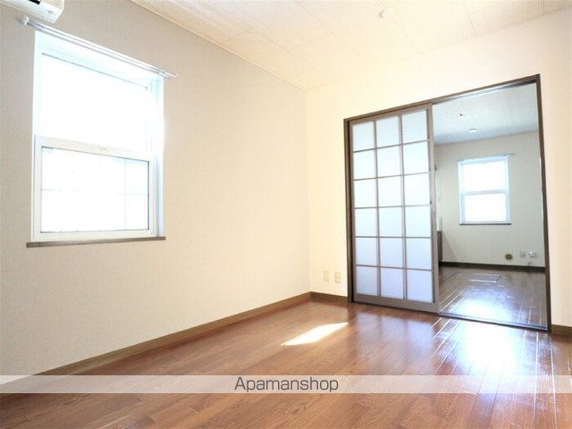 メープル関山 Iの内装写真