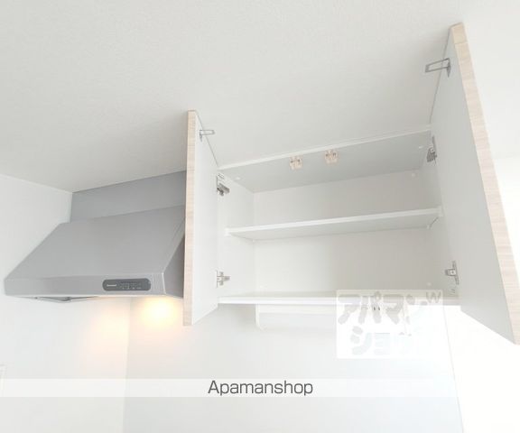 F ASECIA RAPIDEの内装写真