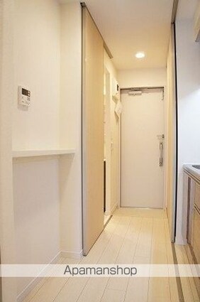 リブリ・グランポート[1K/26.08m2]の玄関