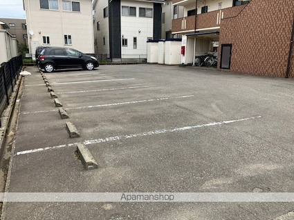 セルフォース[2LDK/58.75m2]の駐車場