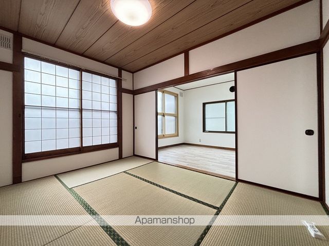 函館本線 七飯駅 徒歩15分 2階建 築48年の内装写真