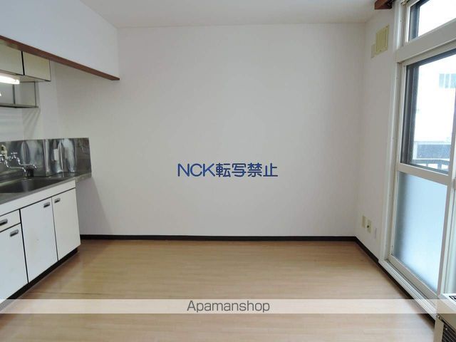 南4条ファミリーハイツの内装写真