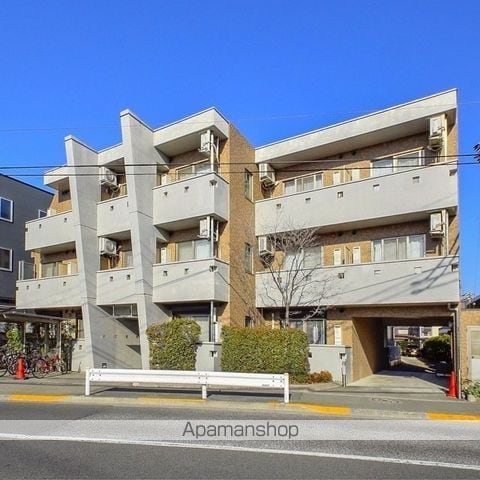 ラコリッタカラスヤマの外観写真
