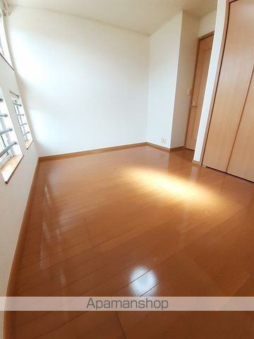 グラティテュードの内装写真