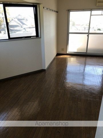 スカイコート宮崎の内装写真