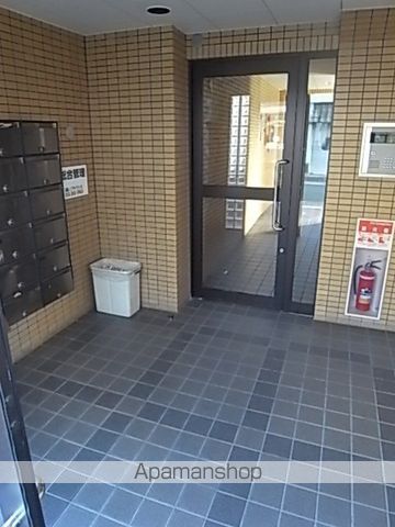 レジデンス中島の外観写真