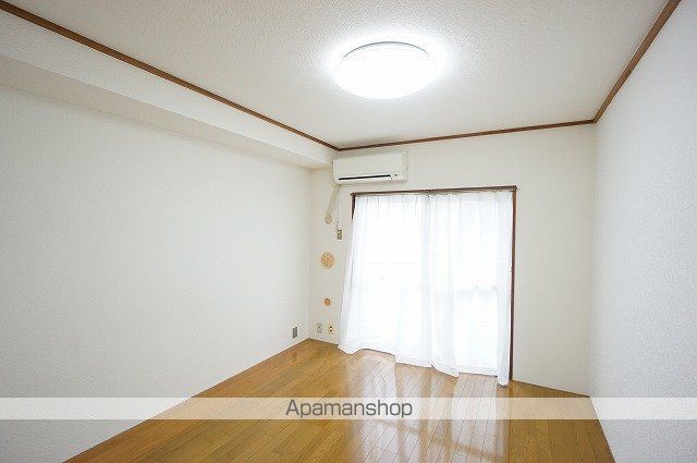 エスカイア中田の内装写真