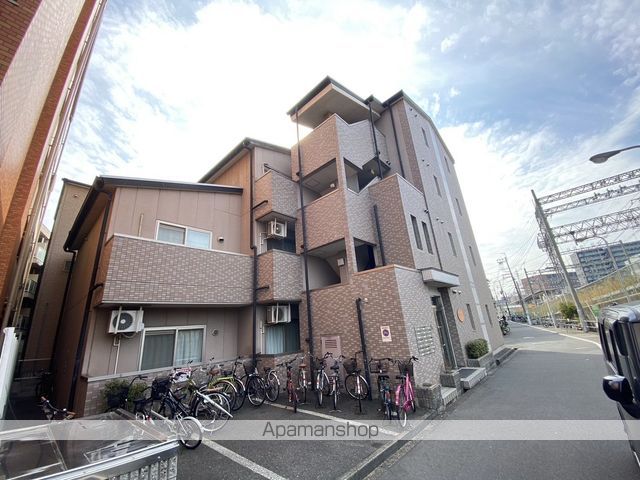 ポートラセーヌの外観写真